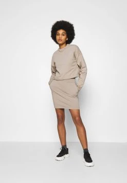 Nly by Nelly Prix Discount WATCH OUT SKIRT SET - Sweatshirt jupes col rond femme 13 Nly by Nelly Prix Discount WATCH OUT SKIRT SET - Sweatshirt jupes col rond femme -Nly by Nelly boutique 00a3a5ae68bf482cbfb14689cd3faa42