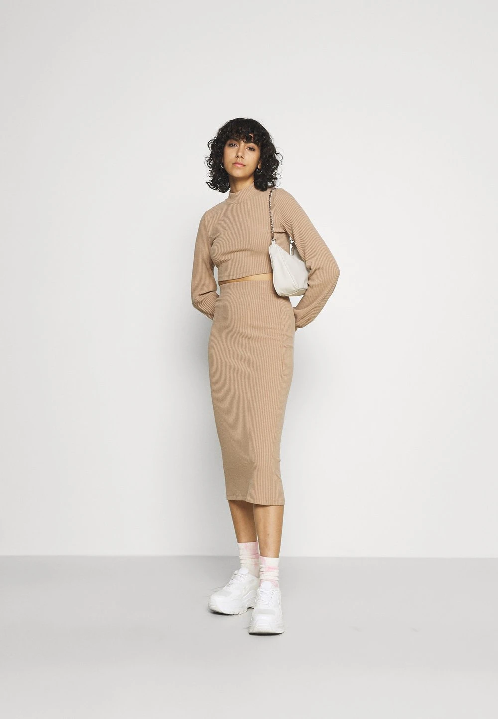Nly by Nelly CROPPED SKIRT SET - Jupe crayon Prix Dynamité jupes col officier femme 5 Nly by Nelly CROPPED SKIRT SET - Jupe crayon Prix Dynamité jupes col officier femme – Image 3