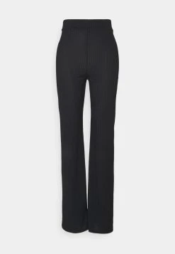 Nly by Nelly Prix Abordable CROP SET - T-shirt imprimé t-shirts et tops haute femme -Nly by Nelly boutique 07082693c7474a2195b543b2df3ff768