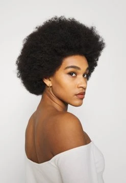 Prix d’Amis Nly by Nelly OFF SHOULDER - T-shirt à manches longues t-shirts et tops carmen femme -Nly by Nelly boutique 07769d8ee7b5471f856f02868d2adc9d