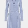 Nly by Nelly ALL I NEED PLEAT DRESS - Robe de soirée Prix Bradés robes cache-cœur femme 2 Nly by Nelly ALL I NEED PLEAT DRESS - Robe de soirée Prix Bradés robes cache-cœur femme -Nly by Nelly boutique 07c480384a9549a39bd6609509b91163