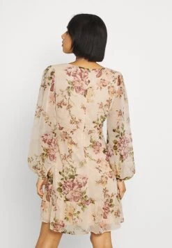 Prix Malin Nly by Nelly DATE ME FLOUNCE DRESS - Robe de jour robes col en v profond femme 11 Prix Malin Nly by Nelly DATE ME FLOUNCE DRESS - Robe de jour robes col en v profond femme -Nly by Nelly boutique 094671c10ac140619921a500e0c1a8ba