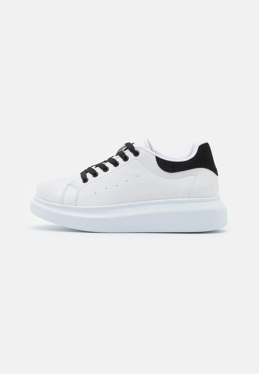 Réduction Nly by Nelly CASUAL NEWNESS - Baskets basses baskets & sneakers rond femme 9 Réduction Nly by Nelly CASUAL NEWNESS - Baskets basses baskets & sneakers rond femme – Image 7
