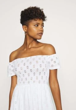 Nly by Nelly BRODERIE SMOCK DRESS - Robe en jersey Qualité Excellente robes carmen femme -Nly by Nelly boutique 0e9e66ccfb484e7aaae9d891d815374d