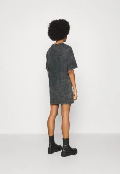 Prix Aimable Nly by Nelly EXTRA TEE DRESS - Robe en jersey robes col rond femme 4 Prix Aimable Nly by Nelly EXTRA TEE DRESS - Robe en jersey robes col rond femme -Nly by Nelly boutique 0edf29d445544c3ba6dd5d4fd00469ed