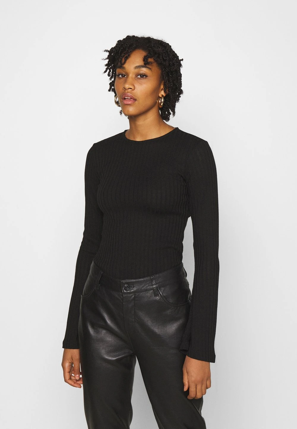 Prix Ourlé Nly by Nelly PERFECT - T-shirt à manches longues t-shirts et tops col rond femme 3 Prix Ourlé Nly by Nelly PERFECT - T-shirt à manches longues t-shirts et tops col rond femme