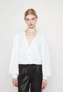 Nly by Nelly SLOUCHY FLUFFY - Gilet Soldes En Ligne pulls et gilets col en v profond femme