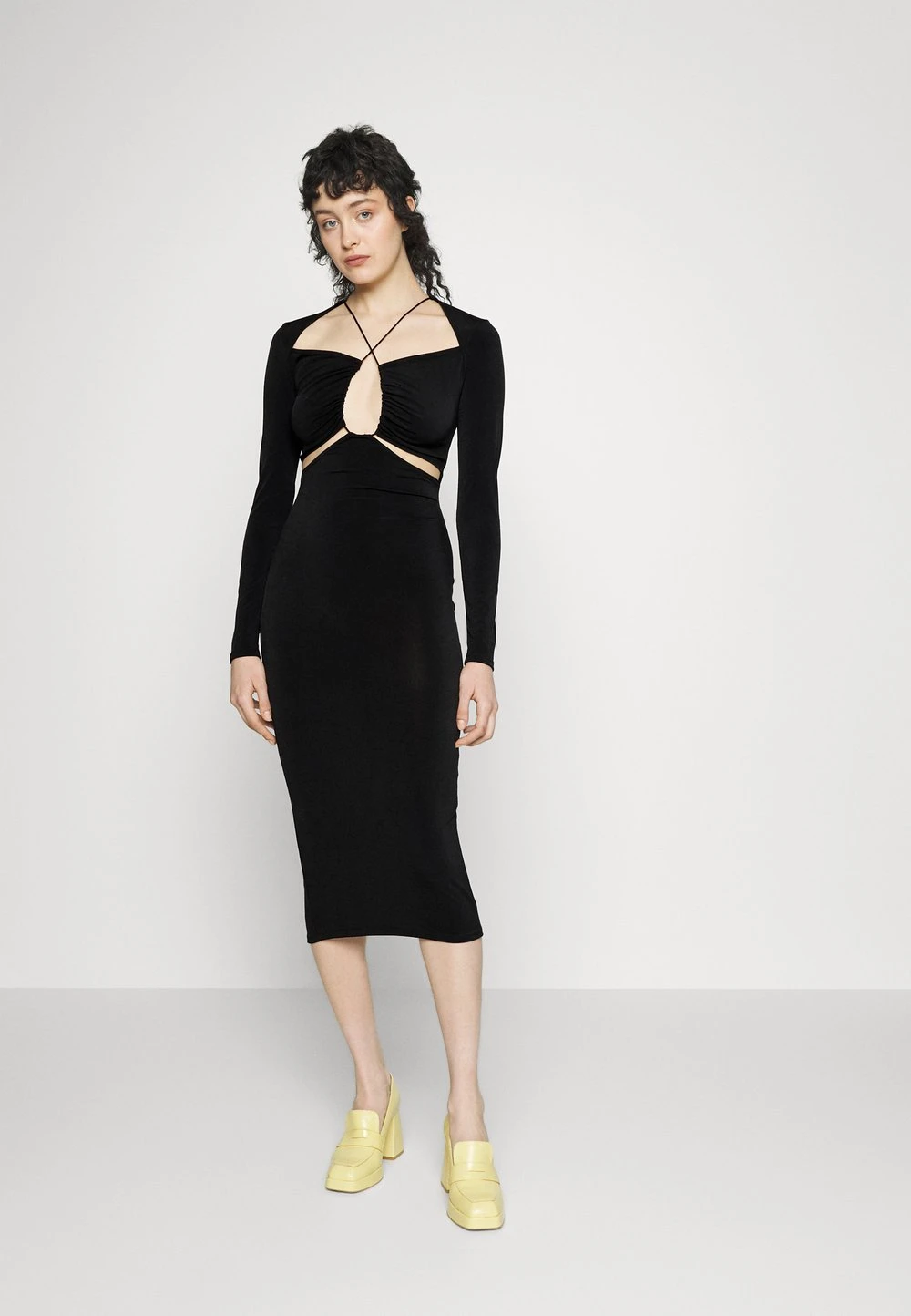 Nly by Nelly Qualité garantie 100% THIN STRAP DETAIL DRESS - Robe de soirée robes encolure large ronde femme 6 Nly by Nelly Qualité garantie 100% THIN STRAP DETAIL DRESS - Robe de soirée robes encolure large ronde femme – Image 4