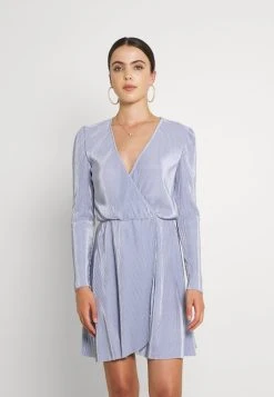 Nly by Nelly ALL I NEED PLEAT DRESS - Robe de soirée Prix Bradés robes cache-cœur femme 4 Nly by Nelly ALL I NEED PLEAT DRESS - Robe de soirée Prix Bradés robes cache-cœur femme -Nly by Nelly boutique 1ba0f1d6a4824cfeb4974e95c15351f8