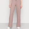 50% Off De Vente Nly by Nelly COZY TIE PANTS - Pantalon de survêtement pantalons haute femme 1 50% Off De Vente Nly by Nelly COZY TIE PANTS - Pantalon de survêtement pantalons haute femme -Nly by Nelly boutique 1d28183843e240c3bd0378b1e6710c69