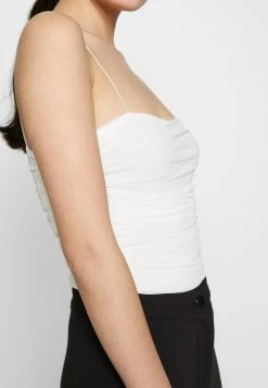 Nly by Nelly Soldes THIN STRAP - Débardeur t-shirts et tops encolure large ronde femme 14 Nly by Nelly Soldes THIN STRAP - Débardeur t-shirts et tops encolure large ronde femme -Nly by Nelly boutique 1e20566158ec4526b777b714f828472e