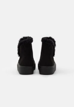 Produit de première qualité Nly by Nelly FLUFFY - Boots à talons bottines rond femme 5 Produit de première qualité Nly by Nelly FLUFFY - Boots à talons bottines rond femme -Nly by Nelly boutique 1e4dc7805b8440dba94a95008a09b4a6