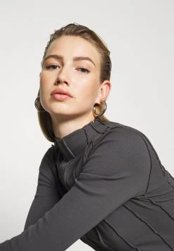 Nly by Nelly Haute Qualité VISIBLE SEAM TOP - T-shirt à manches longues t-shirts et tops col rond femme 11 Nly by Nelly Haute Qualité VISIBLE SEAM TOP - T-shirt à manches longues t-shirts et tops col rond femme -Nly by Nelly boutique 1f12a8bcb3bc4c2f9b8717e40cf68066