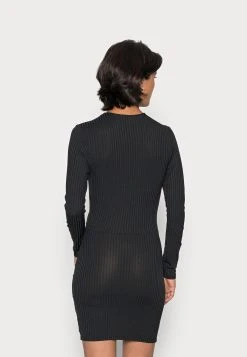 Nly by Nelly Prix Préférentiel PEEK DRESS - Robe en jersey robes col rond femme 4 Nly by Nelly Prix Préférentiel PEEK DRESS - Robe en jersey robes col rond femme -Nly by Nelly boutique 206b3208c86c471db1a678750a4b8ac9