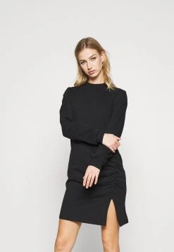 Nly by Nelly Prix Exclusifs SLIT DRESS - Robe de jour robes col rond femme