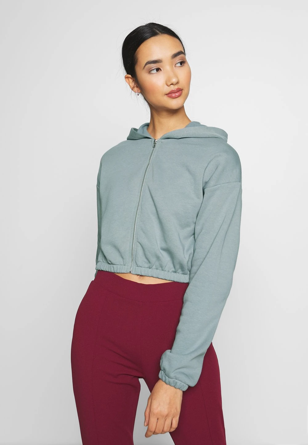 Prix Malin Nly by Nelly CROPPED ZIP HOODIE - Sweat à capuche zippé pulls et gilets femme 3 Prix Malin Nly by Nelly CROPPED ZIP HOODIE - Sweat à capuche zippé pulls et gilets femme