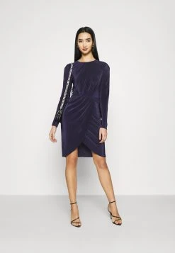 Prix Sympa Nly by Nelly GET IT ALL PLEATED DRESS - Robe fourreau robes col rond femme -Nly by Nelly boutique 246d75de62ca4eb3810dc3ec6cc8a95a