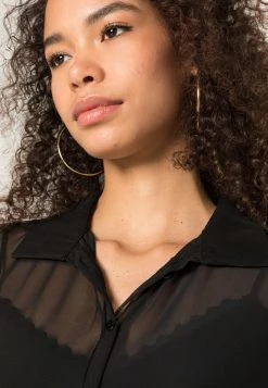 Nly by Nelly COLLAR - Chemisier Prix d’Amis chemises & blouses col chemise femme 11 Nly by Nelly COLLAR - Chemisier Prix d’Amis chemises & blouses col chemise femme -Nly by Nelly boutique 251ff21bdfe9459ba20e7e1fb24a403c