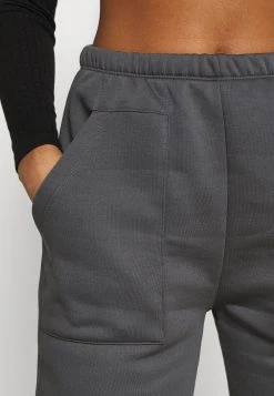 Qualité Supérieure Nly by Nelly COZY POCKET PANTS - Pantalon de survêtement pantalons haute femme -Nly by Nelly boutique 279d35a3db9e456a91c466bee8cec088