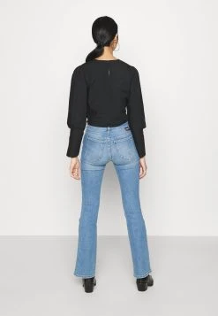 Discount En Ligne Nly by Nelly WANTED RUCHE - Blouse chemises et blouses col rond femme 4 Discount En Ligne Nly by Nelly WANTED RUCHE - Blouse chemises et blouses col rond femme -Nly by Nelly boutique 2b305d8f71424bd49d6d843a323b781f