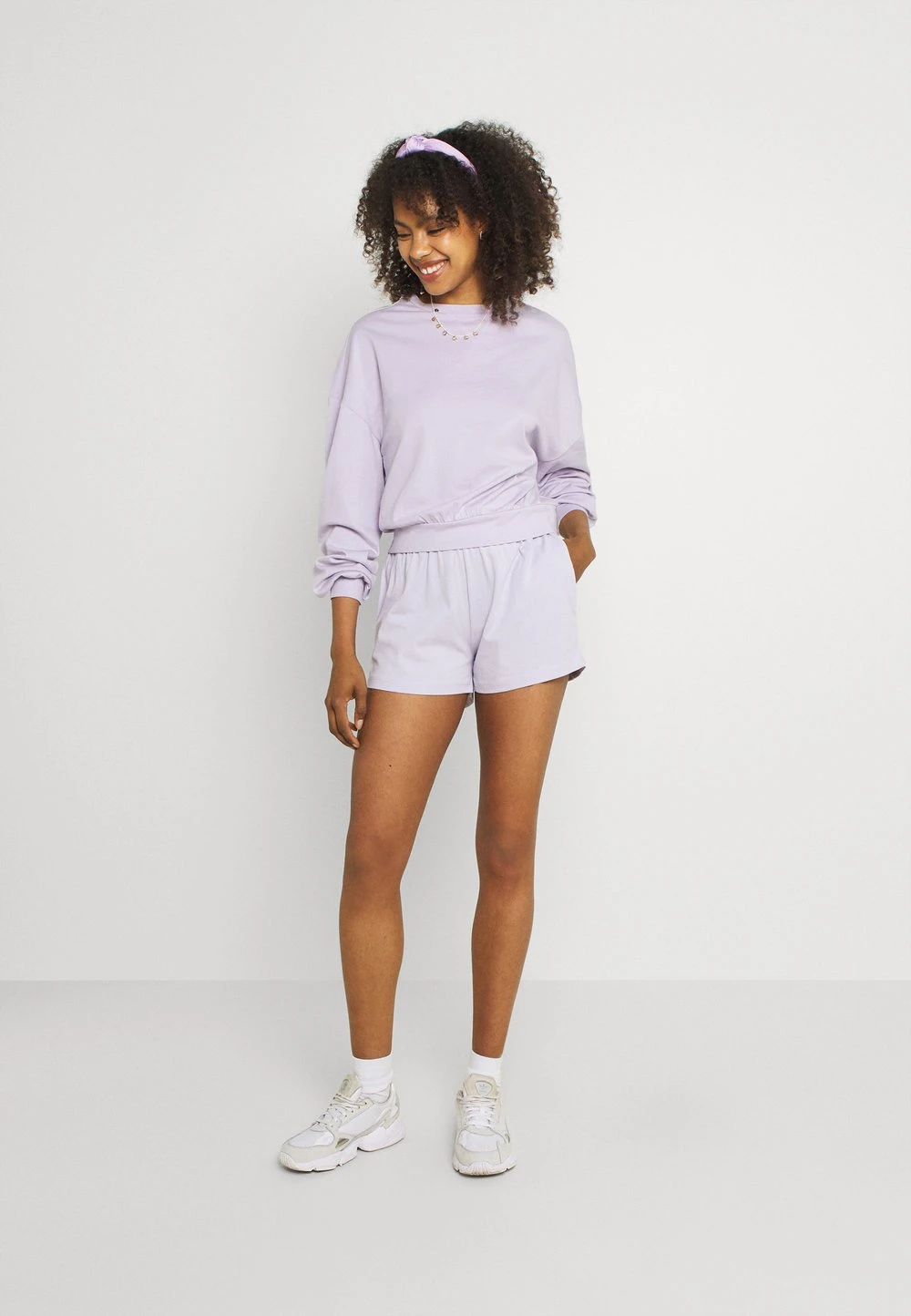 2e8188e3d8ea488b86c6487887a81f28.jpg Nly by Nelly SUMMER FEEL SET - Short Prix d’Amis shorts haute femme -Nly by Nelly boutique 2e8188e3d8ea488b86c6487887a81f28