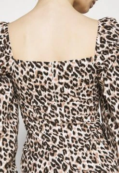 Nly by Nelly Réduction BODY HUGGING DRESS - Robe de soirée robes cache-c&oelig;ur femme -Nly by Nelly boutique 2e8d66cf2f664c6eb9916c8572dec3d1