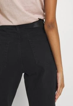 Nly by Nelly Se Vend Bas Prix CHEEKY - Jean droit jeans haute femme 13 Nly by Nelly Se Vend Bas Prix CHEEKY - Jean droit jeans haute femme -Nly by Nelly boutique 3127dc86c4b340b4a623201b1681f1a1