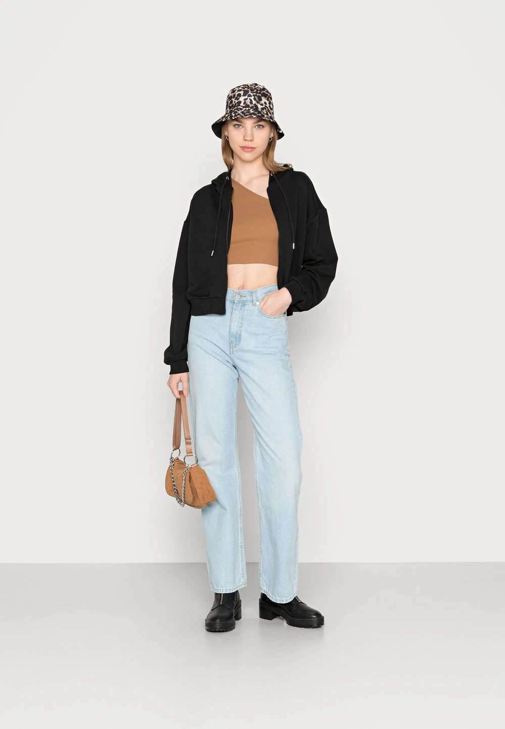 Nly by Nelly Se Vend Bas Prix EVERYDAY ZIP HOODIE - Sweat à capuche zippé sweats & sweats à capuche femme 4 Nly by Nelly Se Vend Bas Prix EVERYDAY ZIP HOODIE - Sweat à capuche zippé sweats & sweats à capuche femme – Image 2