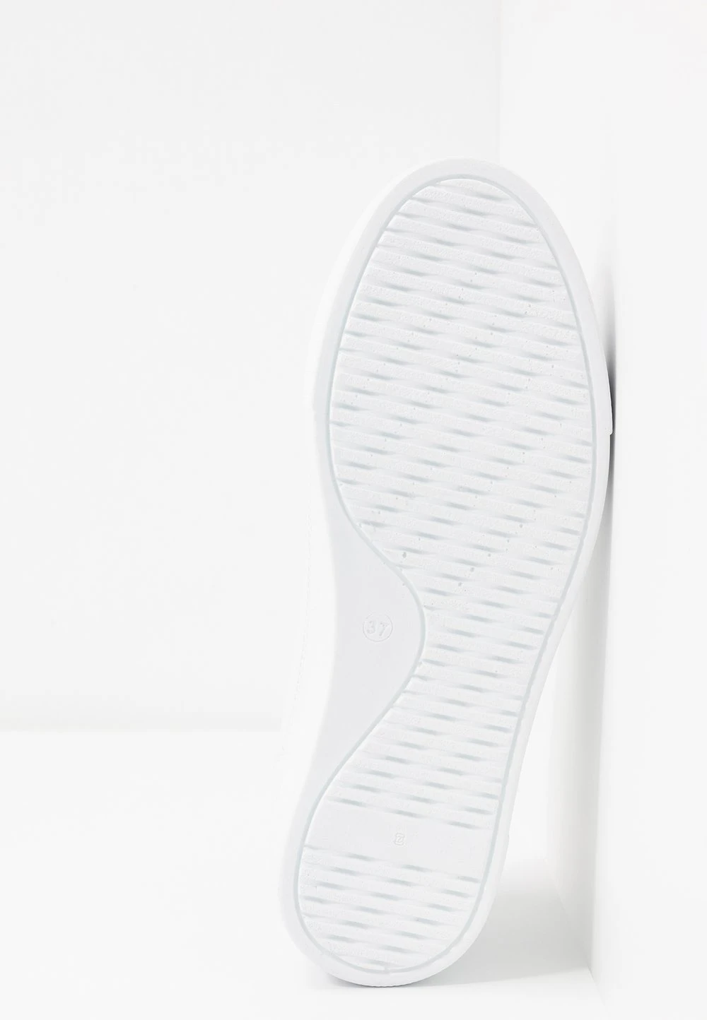 32ce898071b4405789b481ea6cb379f3.jpg Nly by Nelly PERFECT PLATFORM - Baskets basses Prix De Rêve sneakers rond femme -Nly by Nelly boutique 32ce898071b4405789b481ea6cb379f3