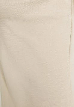 Nly by Nelly Bonne Qualité COLD SHOULDER TOP - T-shirt à manches longues t-shirts et tops encolure large ronde femme -Nly by Nelly boutique 37130c1cb987483499d46d87eaa85134