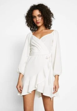 Nly by Nelly Prix DĂ©griffĂ© LOVLEY FRILL DRESS - Robe de soirĂ©e robes cache-cœur femme