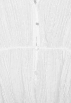 Nly by Nelly ROMANTIC CHI BLOUSE - Blouse Prix Exclusifs t-shirts et tops col &agrave; jabot femme -Nly by Nelly boutique 4242c149729742299420114f0d2d5497