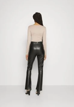 Nly by Nelly STUNNING SLIT PANTS - Pantalon classique Remise En Ligne pantalons haute femme -Nly by Nelly boutique 426e7462d60f46899112b6ce09cad329