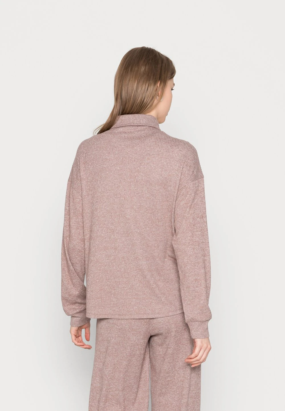 Prix Distinctifs Nly by Nelly COZY SHACKET - Gilet pulls & gilets col à revers femme 5 Prix Distinctifs Nly by Nelly COZY SHACKET - Gilet pulls & gilets col à revers femme – Image 3