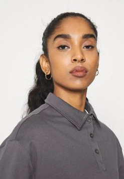 Nly by Nelly BUTTON - Sweatshirt Prix Sympa pulls et gilets col polo femme -Nly by Nelly boutique 4a8b38dd947c464f9218f1d30e921bf0