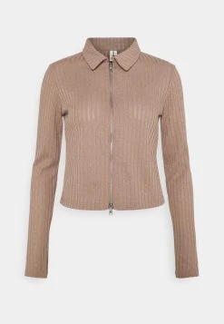 Nly by Nelly Prix Avantageux DOUBLE ZIP - Gilet pulls et gilets col à revers femme 12 Nly by Nelly Prix Avantageux DOUBLE ZIP - Gilet pulls et gilets col à revers femme -Nly by Nelly boutique 4c9a23ae1eb4404497740e0cbc45c859