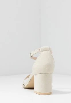 Nly by Nelly Bonne Qualité LOW BLOCK - Sandales à talons hauts ouvert femme 7 Nly by Nelly Bonne Qualité LOW BLOCK - Sandales à talons hauts ouvert femme -Nly by Nelly boutique 4f8a0de8f58f4e508d5dcc193ab2716e