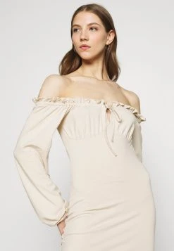 Prix Sympa Nly by Nelly MY FRILL DRESS - Robe en jersey robes carmen femme -Nly by Nelly boutique 517052cc82d640ef94e98f03e8f8a6c9