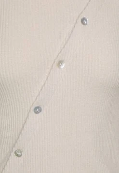 Nly by Nelly Prix Accessible Gilet pulls et gilets col rond femme 16 Nly by Nelly Prix Accessible Gilet pulls et gilets col rond femme -Nly by Nelly boutique 559c31070ad148f391a4a22fb9e64caa