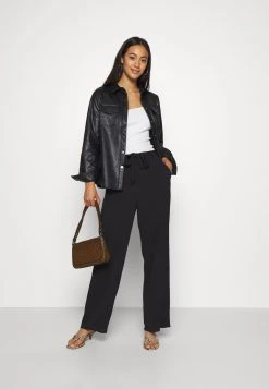 Nly by Nelly Se Vend Bas Prix ON YOUR SIDE - Débardeur t-shirts et tops couleur unie femme 3 Nly by Nelly Se Vend Bas Prix ON YOUR SIDE - Débardeur t-shirts et tops couleur unie femme -Nly by Nelly boutique 56901db950794f728a18cf118146ec71