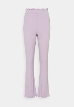 Nly by Nelly OFF SHOULDER SET - T-shirt à manches longues Prix Ourlé pantalons haute femme -Nly by Nelly boutique 579f1c7bf03f4fce89103949ecbf198f