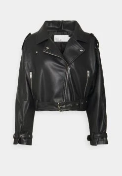 Nly by Nelly CROPPED OVERSIZED BIKER JACKET - Veste en similicuir Prix Dynamité vestes & blazers col revers femme