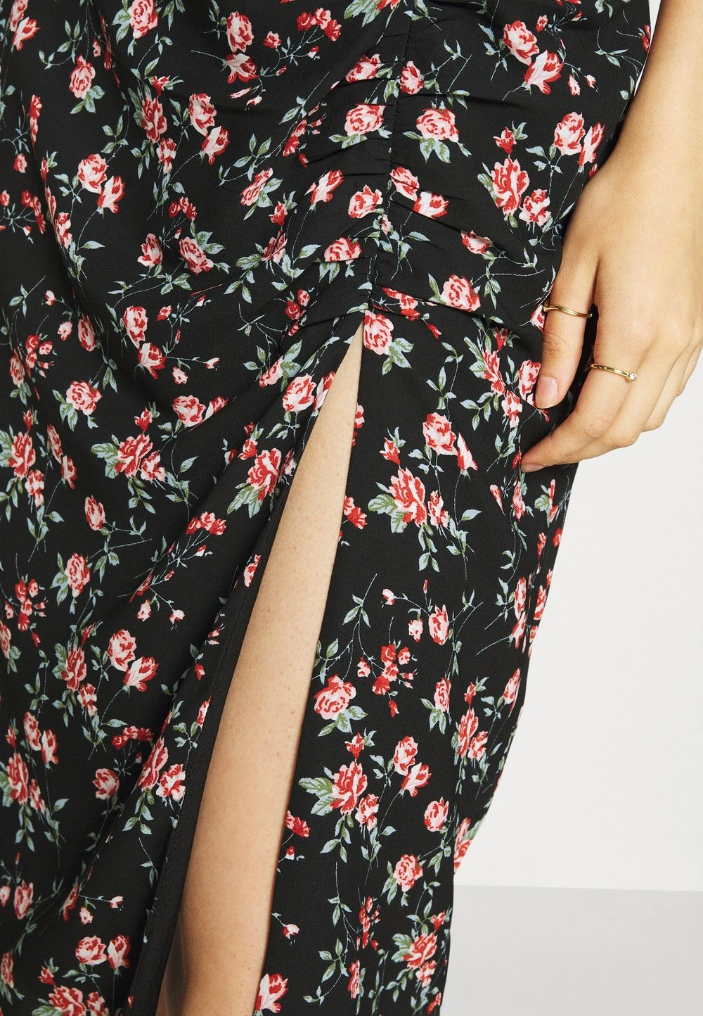 5bc962e18c9442efbdd298cb46cec15c.jpg Nly by Nelly SHOW ME LOVE DRESS - Robe de jour Prix Exclusifs robes encolure large ronde femme -Nly by Nelly boutique 5bc962e18c9442efbdd298cb46cec15c