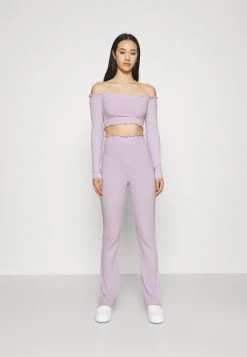 Nly by Nelly OFF SHOULDER SET - T-shirt à manches longues Prix Ourlé pantalons haute femme