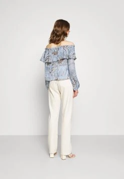 Prix Légers Nly by Nelly MEET ME AFTER BLOUSE - Blouse chemises et blouses carmen femme -Nly by Nelly boutique 5e447d87f253490584f75f513955a59d