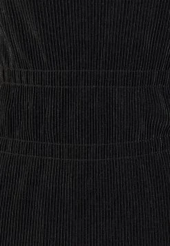 Nly by Nelly Prix Bradés PLEATED HIGH NECK BLOUSE - T-shirt à manches longues t-shirts et tops col officier femme -Nly by Nelly boutique 6367afbbe3b24ec4a38cea017a2bd112