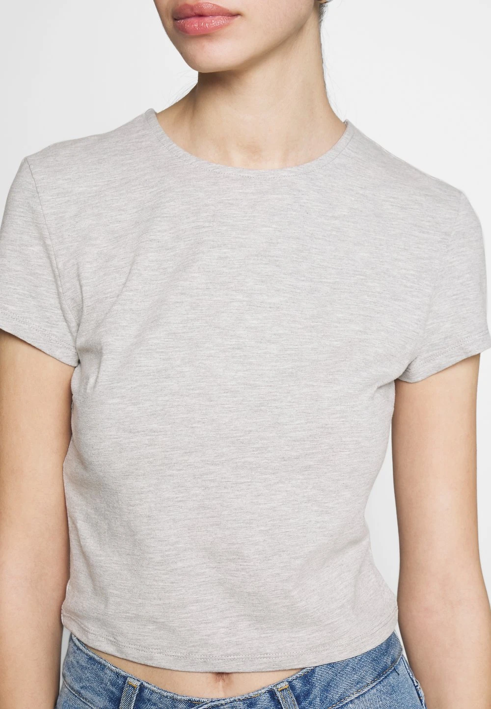 Prix Usine Nly by Nelly PERFECT CROPPED TEE - T-shirt basique t-shirts et tops col rond femme 8 Prix Usine Nly by Nelly PERFECT CROPPED TEE - T-shirt basique t-shirts et tops col rond femme – Image 6