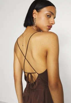 Nly by Nelly Prix Allégé RUCHED DRESS - Robe de soirée robes col b&eacute;nitier femme -Nly by Nelly boutique 6a5e3d0452184f789a442e23f3947835