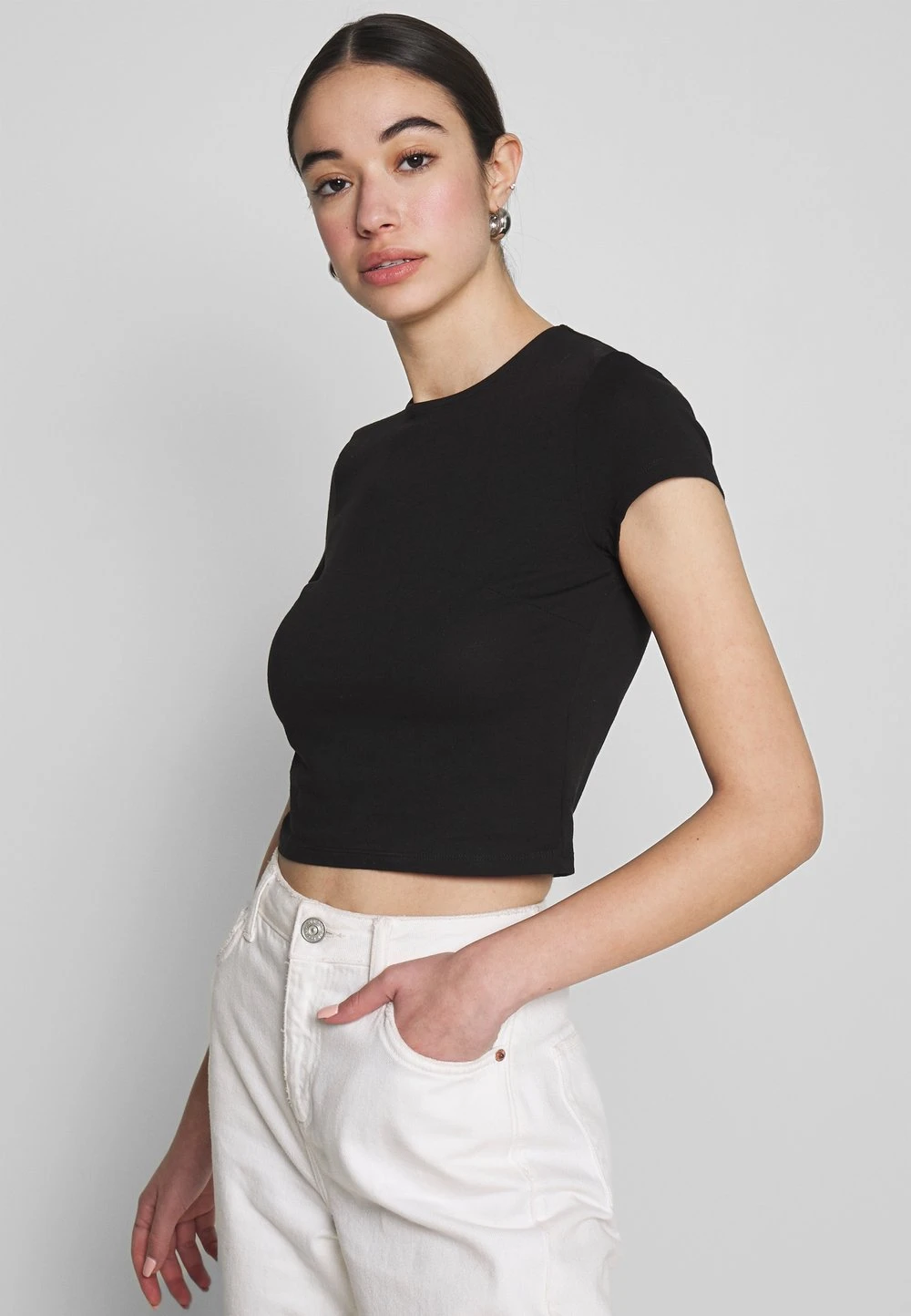 6c2b608295ba4796881ae957f8d6d719.jpg Prix Distinctifs Nly by Nelly PERFECT CROPPED TEE - T-shirt basique t-shirts et tops col rond femme -Nly by Nelly boutique 6c2b608295ba4796881ae957f8d6d719