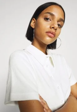 Nly by Nelly ANYWHERE - Chemisier Promos chemises et blouses col chemise femme -Nly by Nelly boutique 6ea2f48ac5da435ab6002ba8bbb55eec